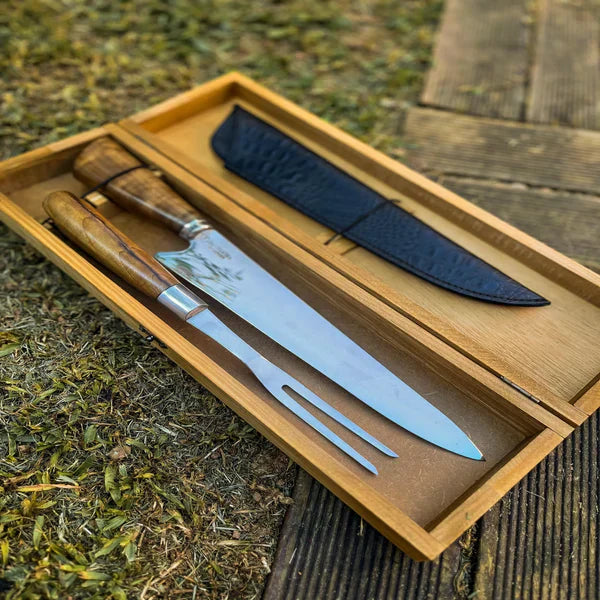 Tábua Rústica Personalizada - Bota Fogo + Kit Churrasqueiro
